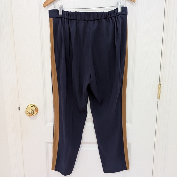 Aritzia Babaton Navy Trousers – Women’s Size 10, Tan Stripe, Like New #78 - Picture 2 of 5